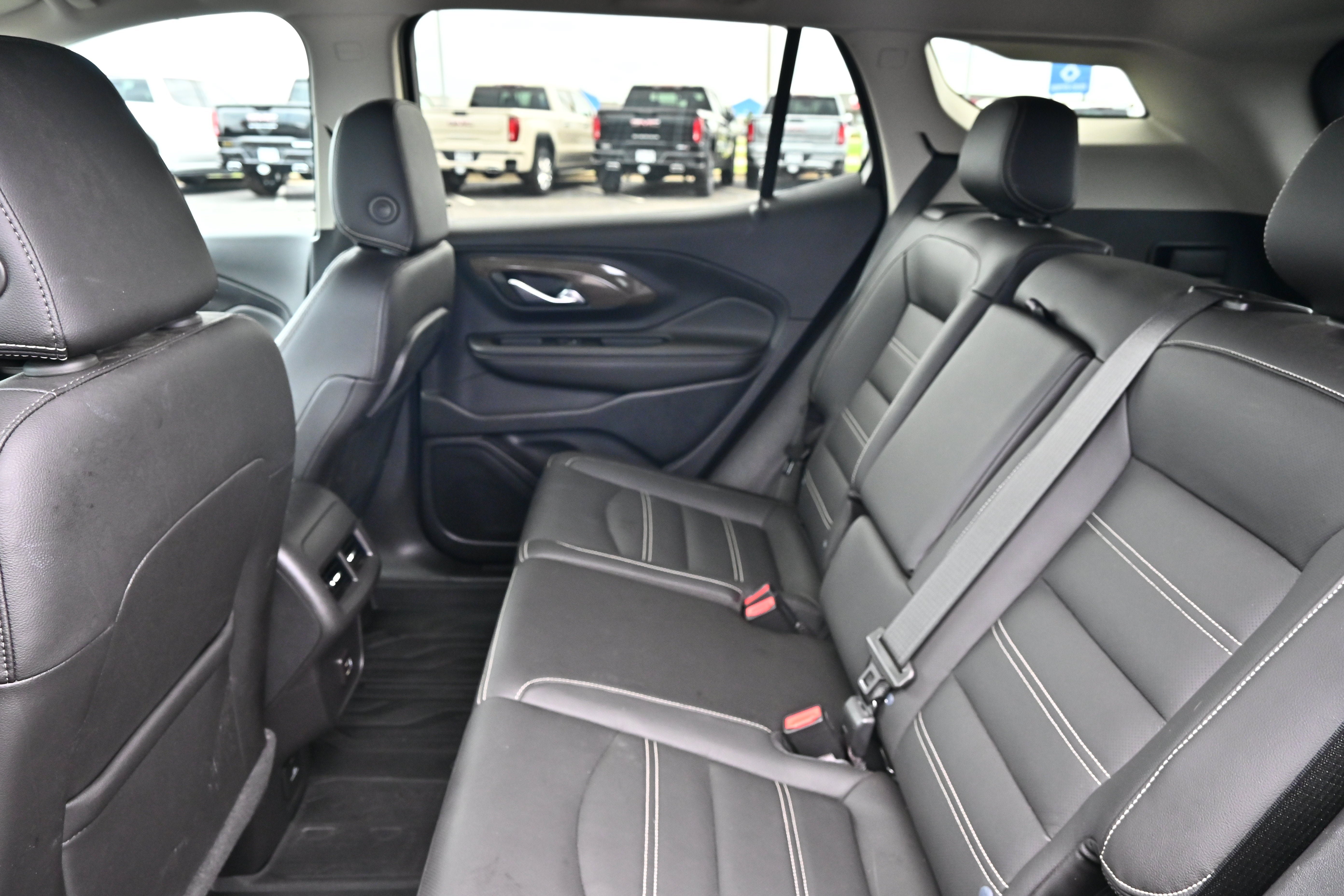 Used 2023 GMC Terrain Denali w/ LPO, Floor Liner Package AWD/4WD image 14