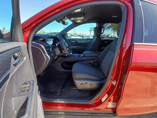 New 2026 GMC Acadia Elevation w/ LPO, Floor Liner Package FWD image 10