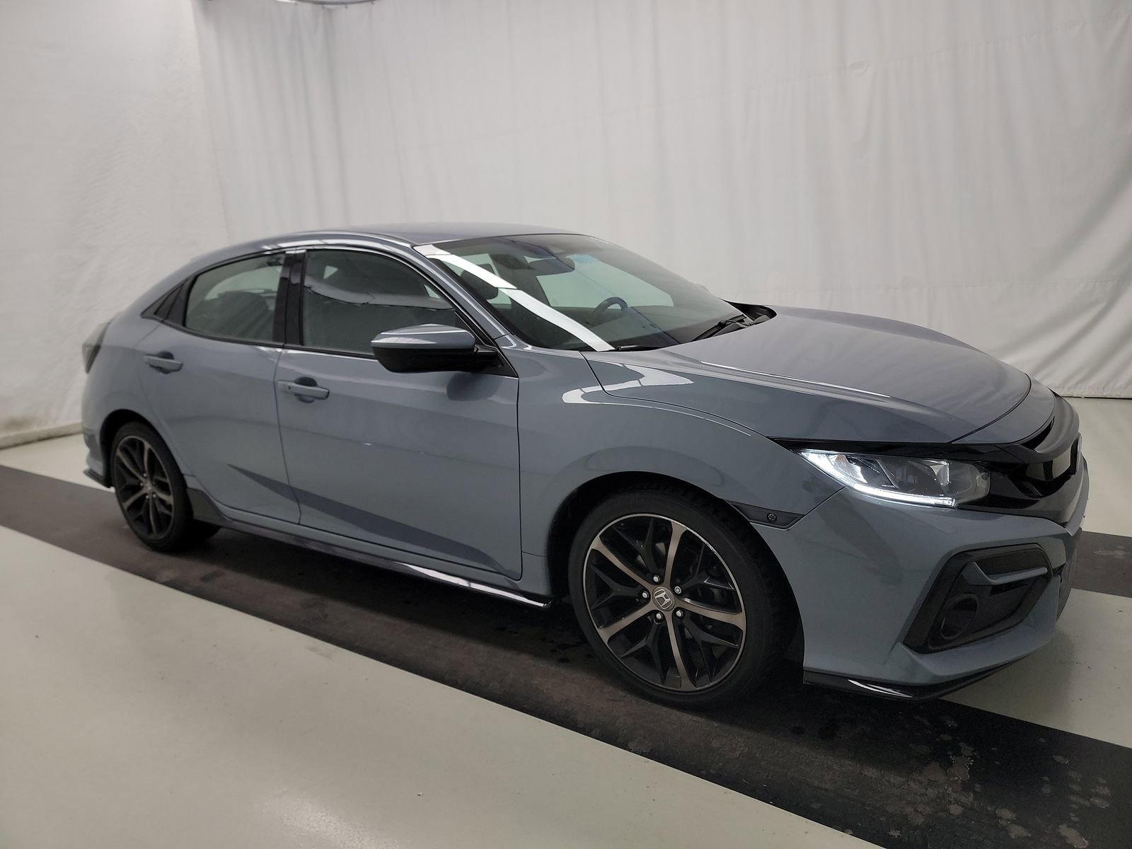 Used 2021 Honda Civic Sport image 4