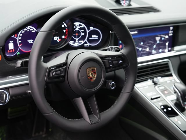 Certified 2023 Porsche Panamera GTS AWD/4WD image 7