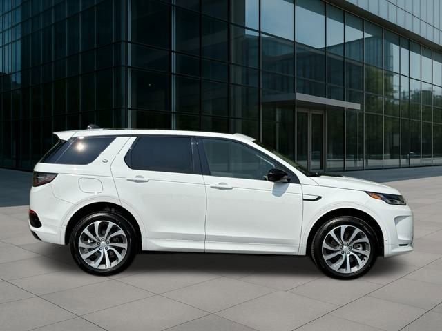 New 2024 Land Rover Discovery Sport S image 6