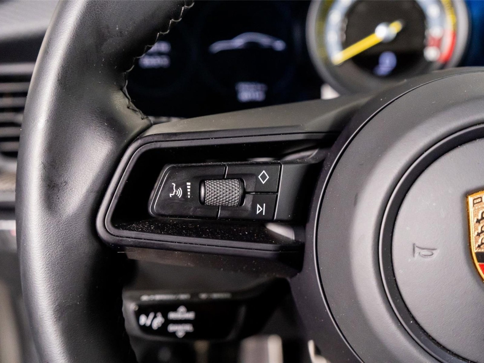 Used 2024 Porsche 911 GT3 image 43