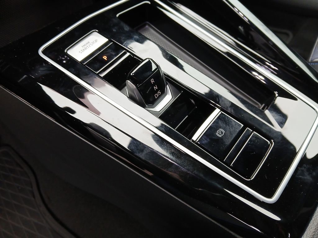 New 2026 Volkswagen Golf w/ Euro Style Package image 23