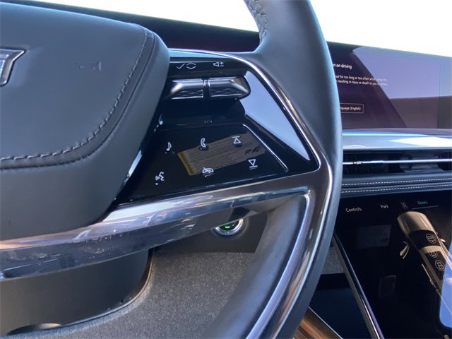Used 2025 Cadillac Escalade Sport Platinum image 9