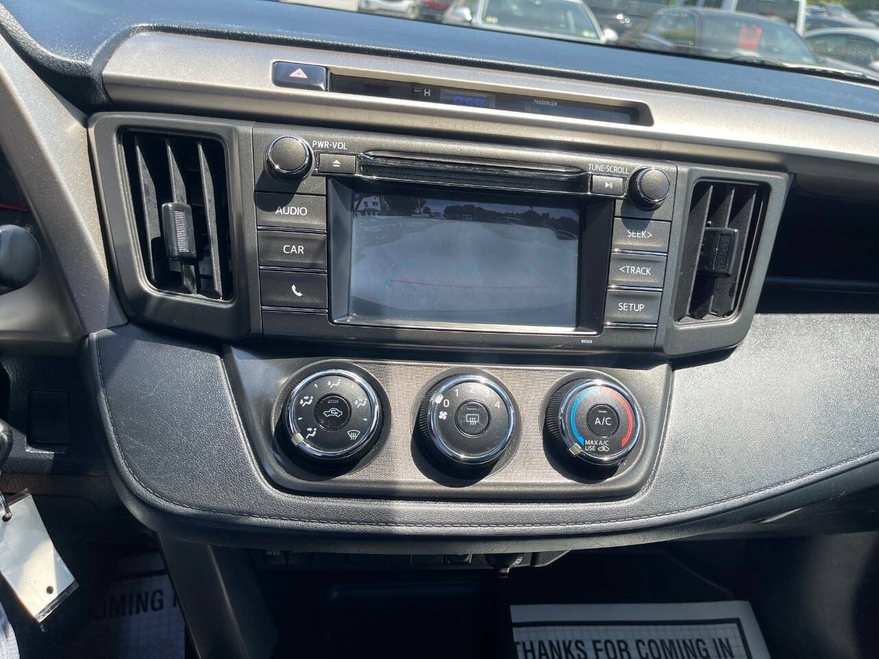 Used 2015 Toyota RAV4 LE AWD/4WD image 18