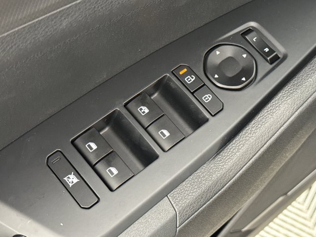 New 2026 Kia Sportage LX w/ LX Convenience Package AWD/4WD image 13