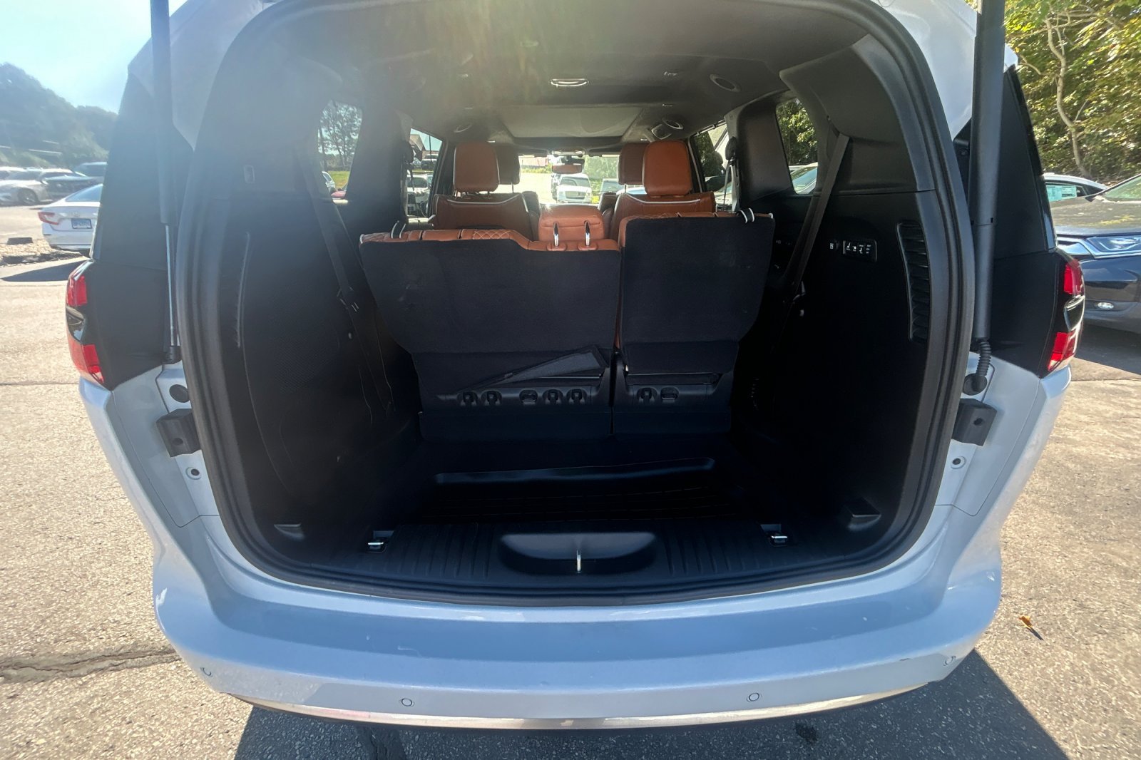 Used 2026 Chrysler Pacifica Pinnacle AWD/4WD image 16