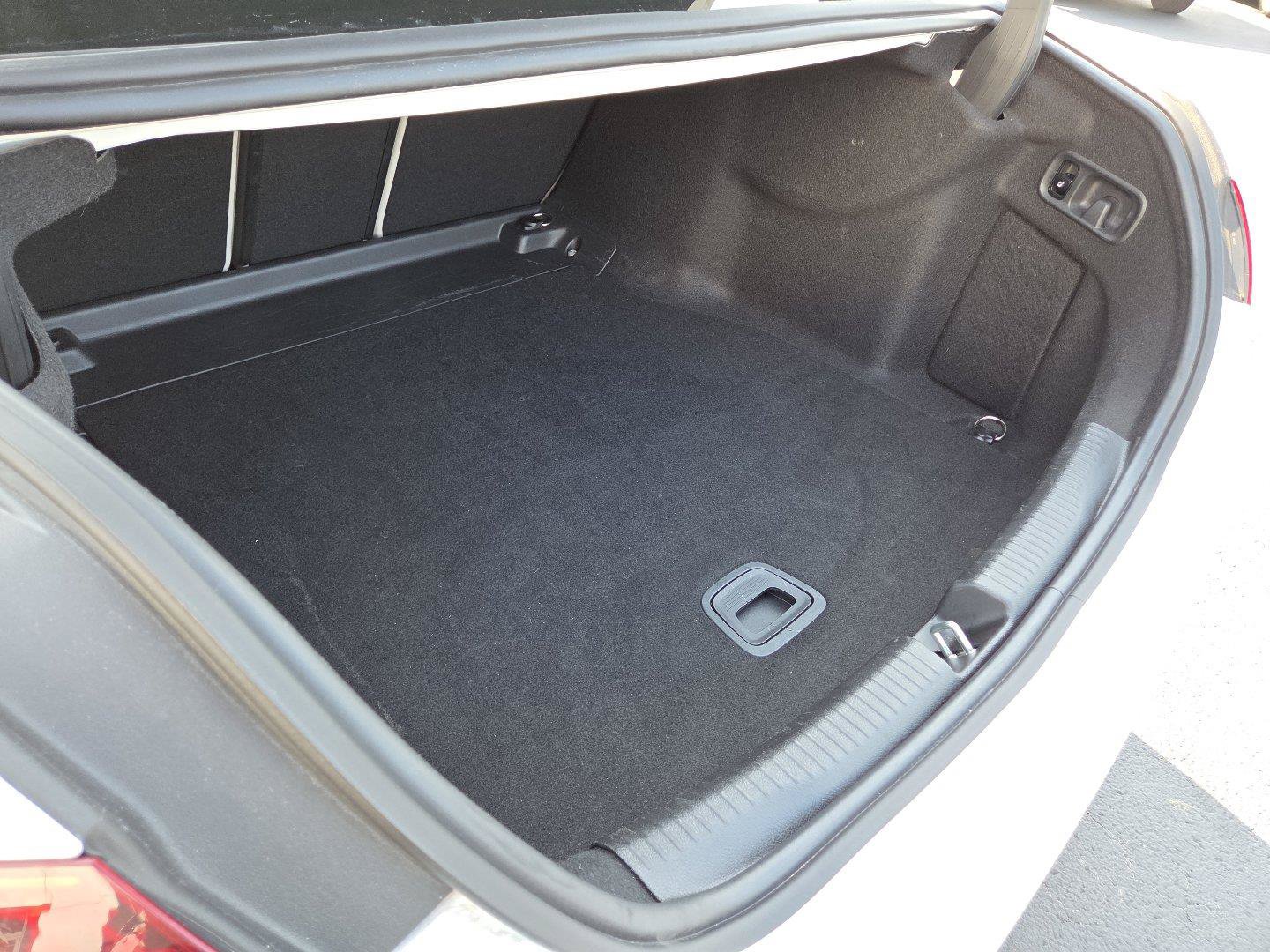 Used 2025 Mercedes-Benz C 300 4MATIC Sedan image 16