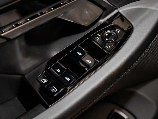 Used 2026 BMW 530i xDrive w/ Premium Package image 14