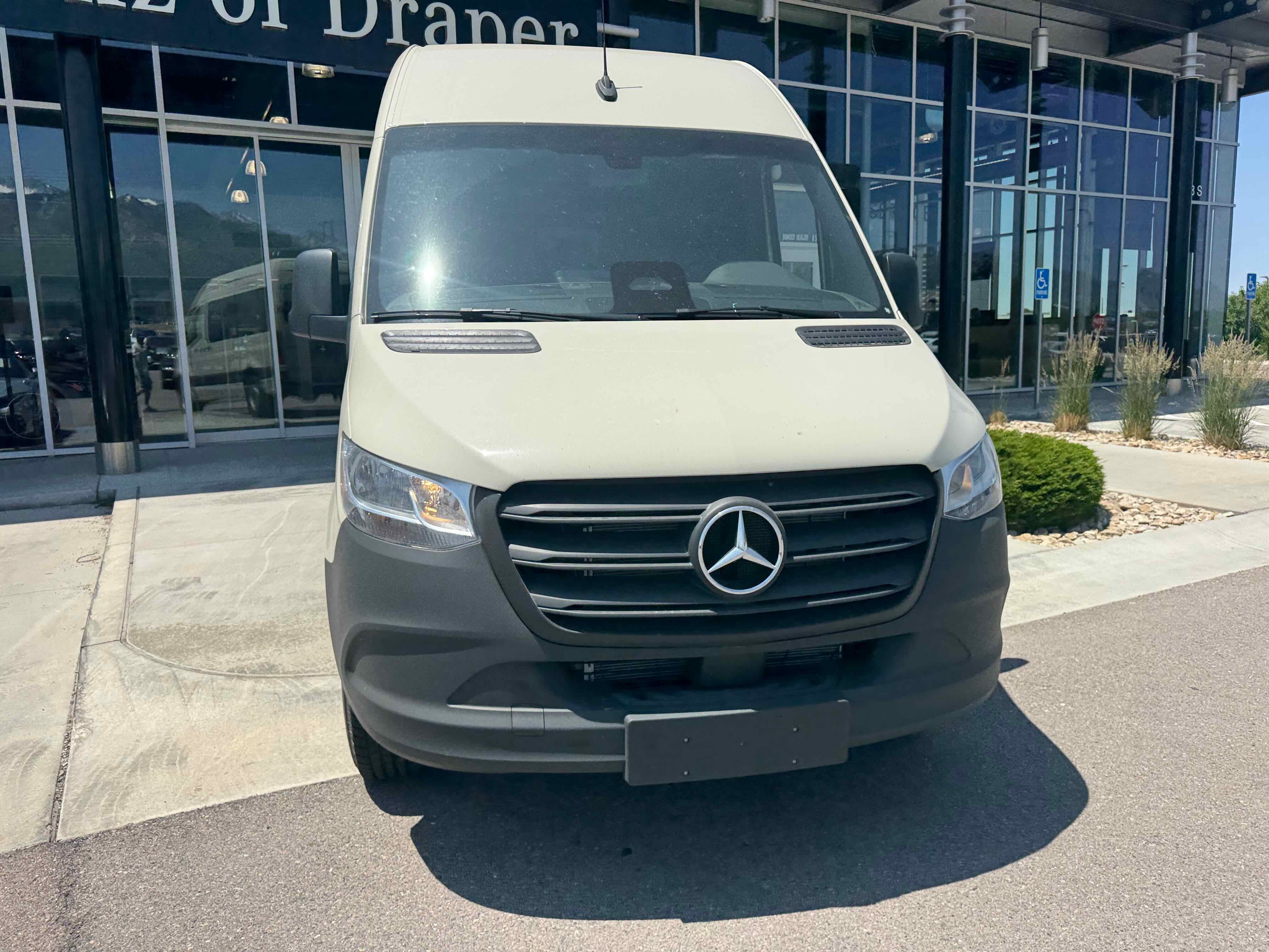 New 2025 Mercedes-Benz Sprinter 2500 image 12