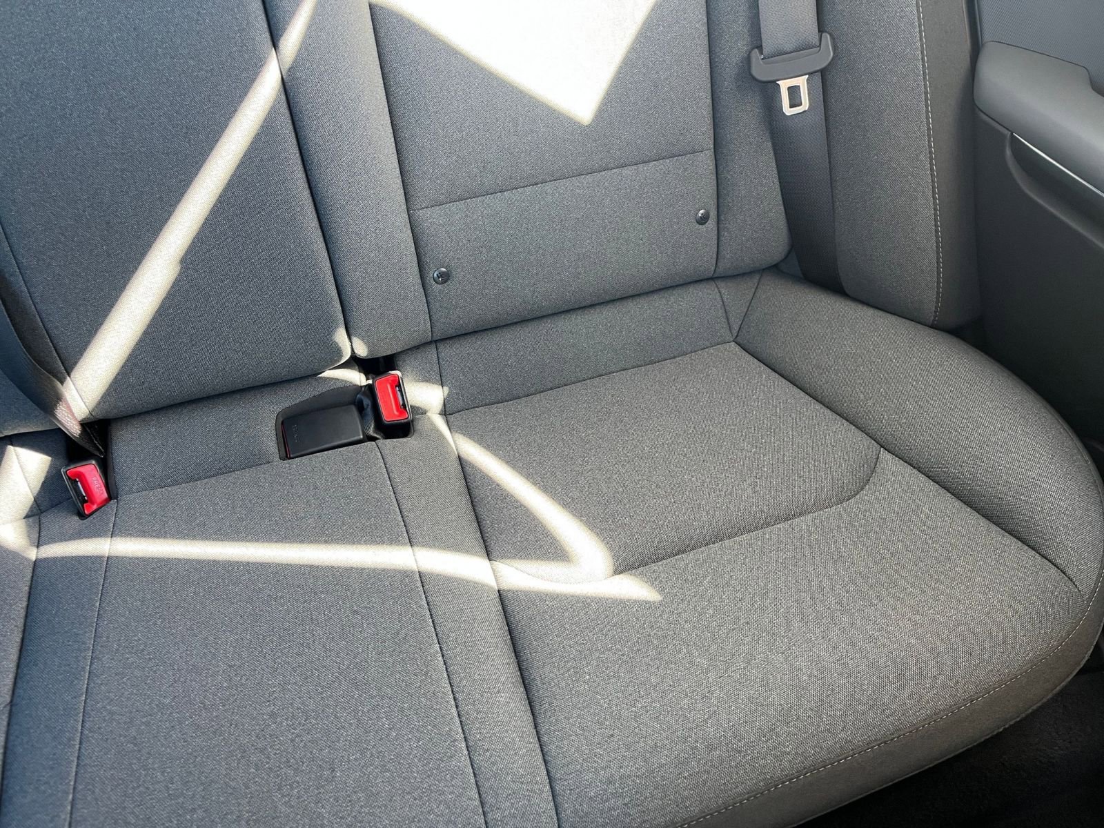 Used 2025 Kia K4 FWD image 38