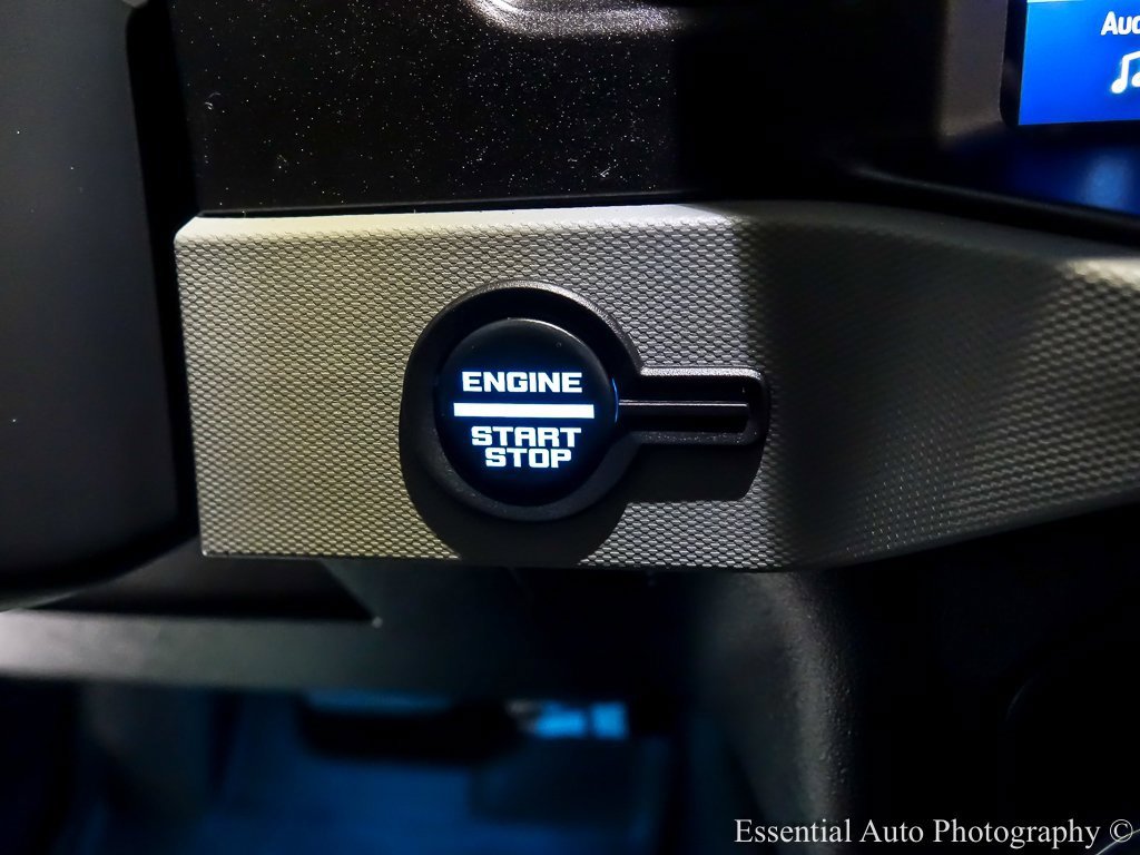 Used 2023 Ford Bronco Badlands image 19