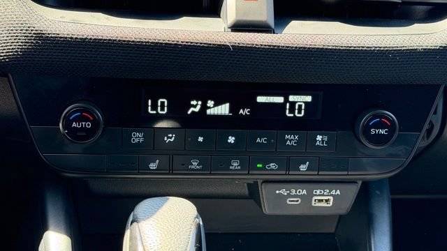 Certified 2026 Subaru Outback Premium AWD/4WD image 26