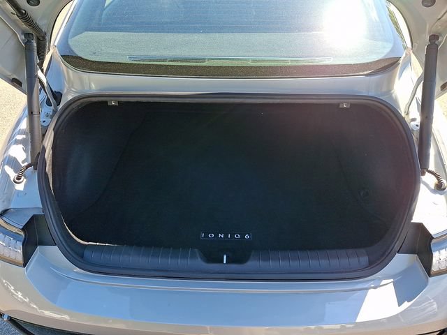 Used 2024 Hyundai Ioniq 6 SEL RWD image 31