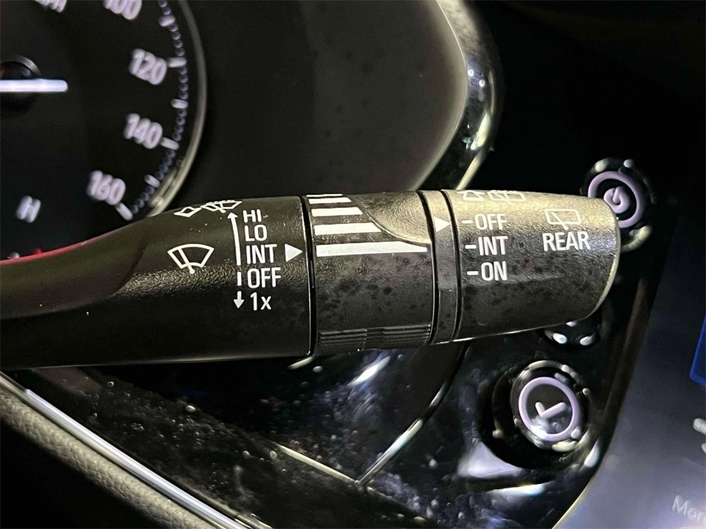 Used 2022 Buick Envision Avenir w/ Technology Package II image 25