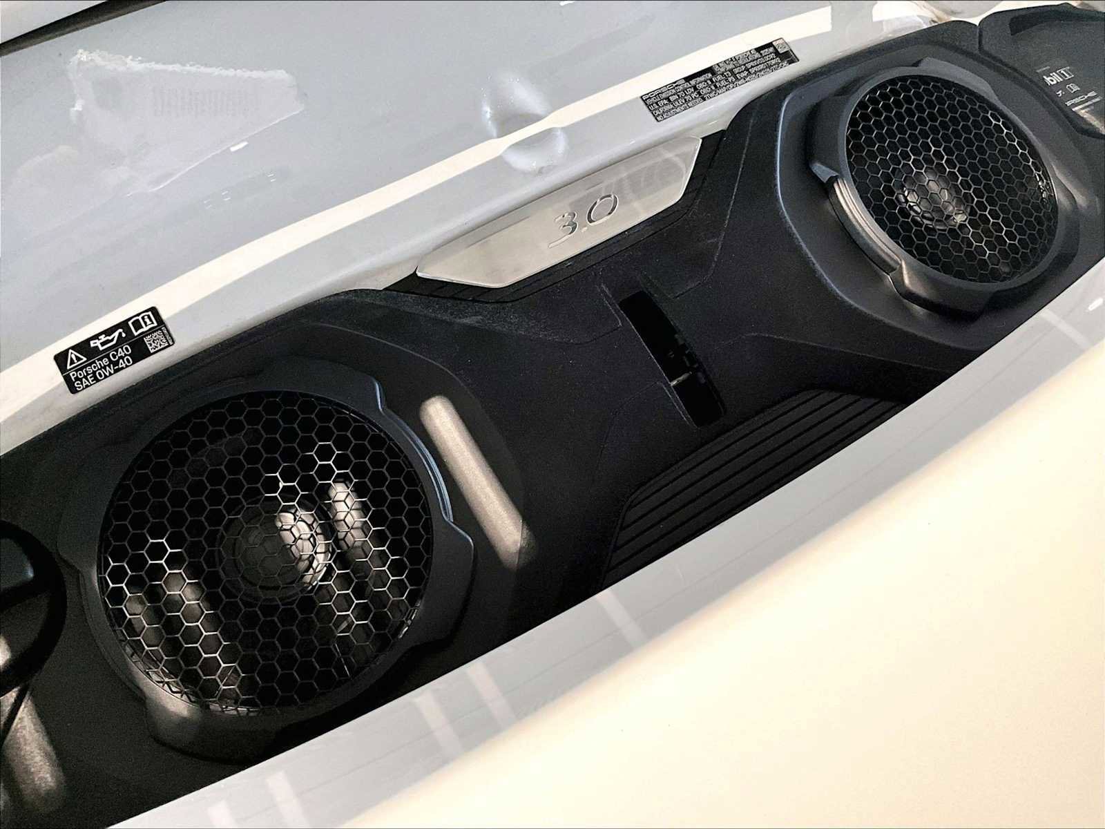 Used 2025 Porsche 911 Carrera image 24