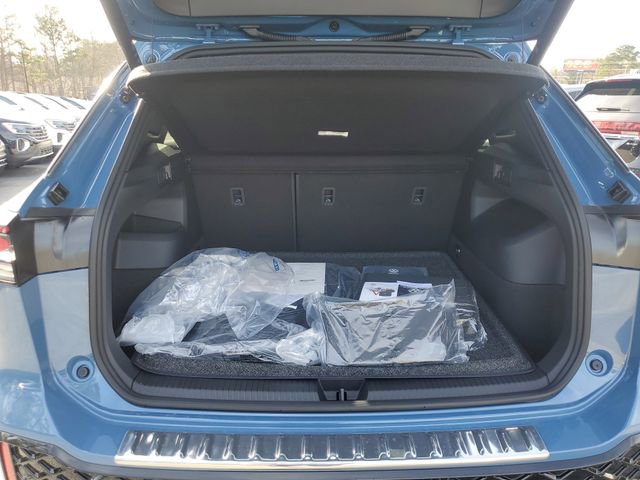 New 2026 Volkswagen Tiguan SEL R-Line image 8