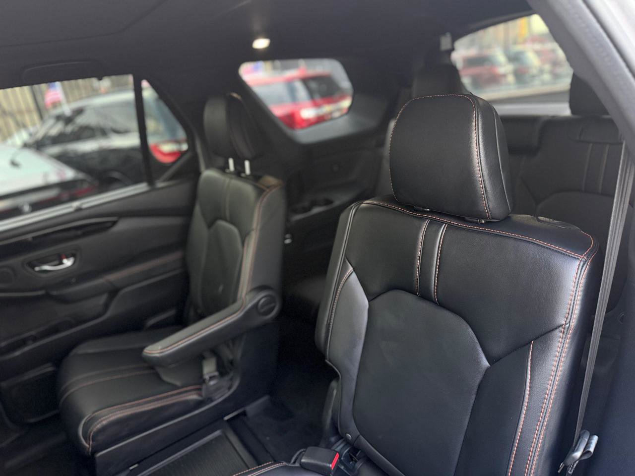 Used 2025 Honda Pilot TrailSport image 24