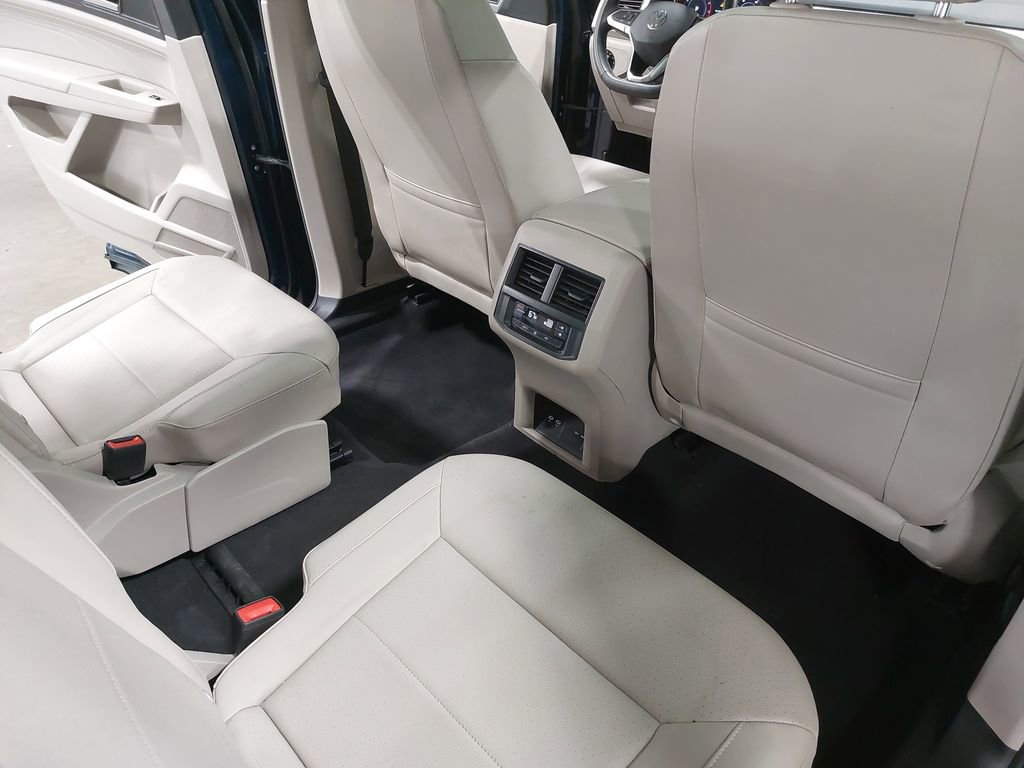 Used 2022 Volkswagen Atlas SE image 11
