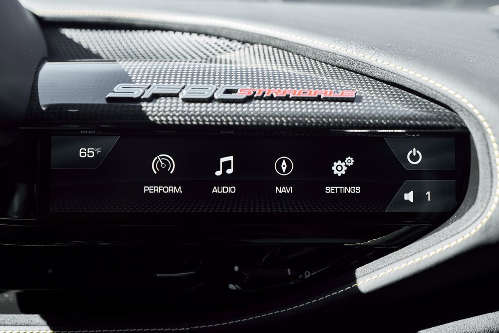 Used 2022 Ferrari SF90 Stradale image 74