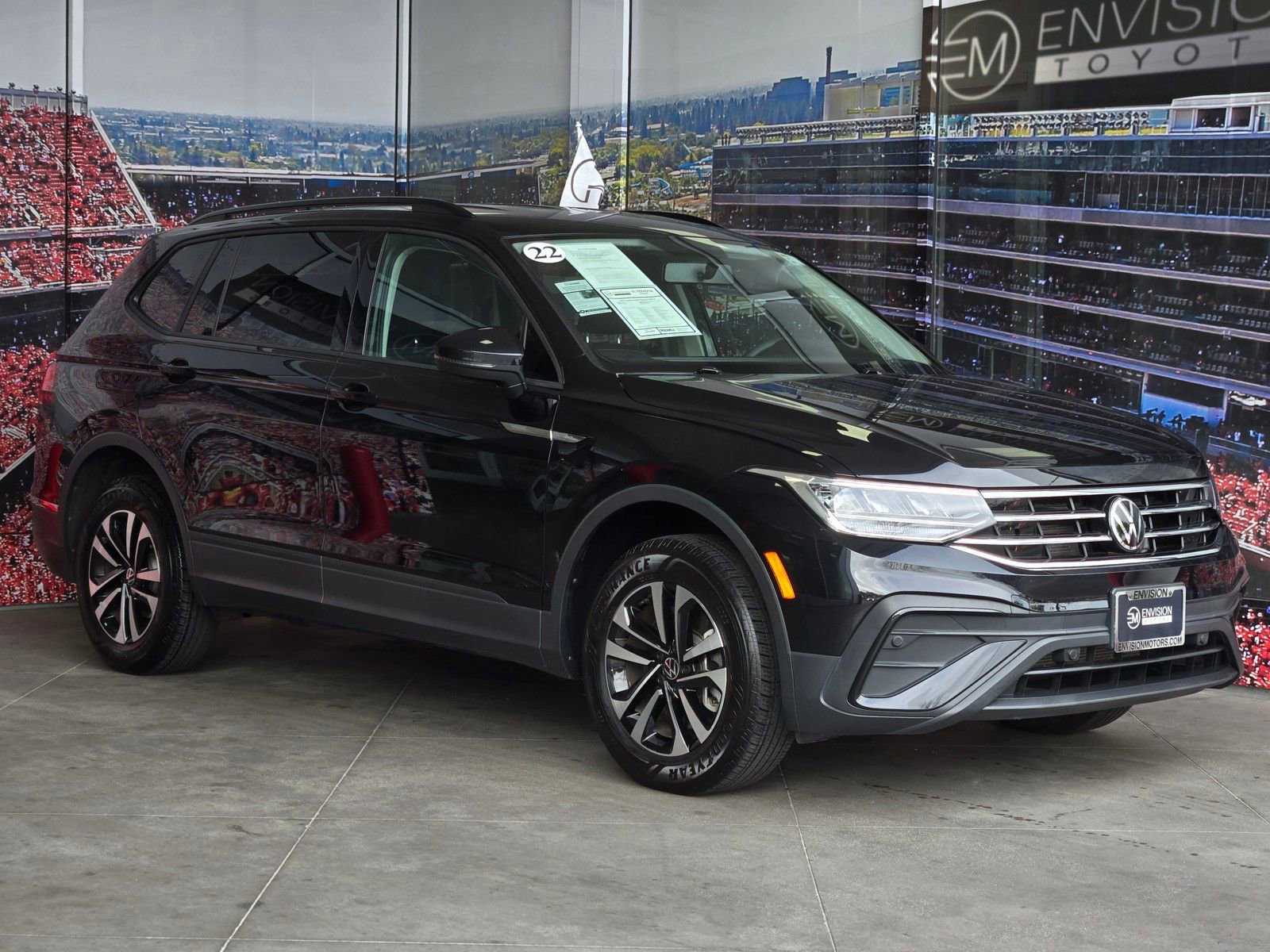 Used 2022 Volkswagen Tiguan S AWD/4WD image 1
