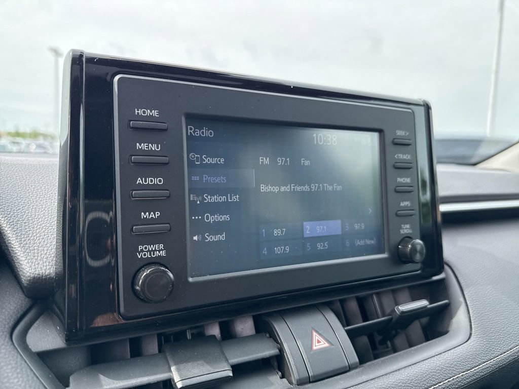 Used 2019 Toyota RAV4 XLE AWD/4WD image 21
