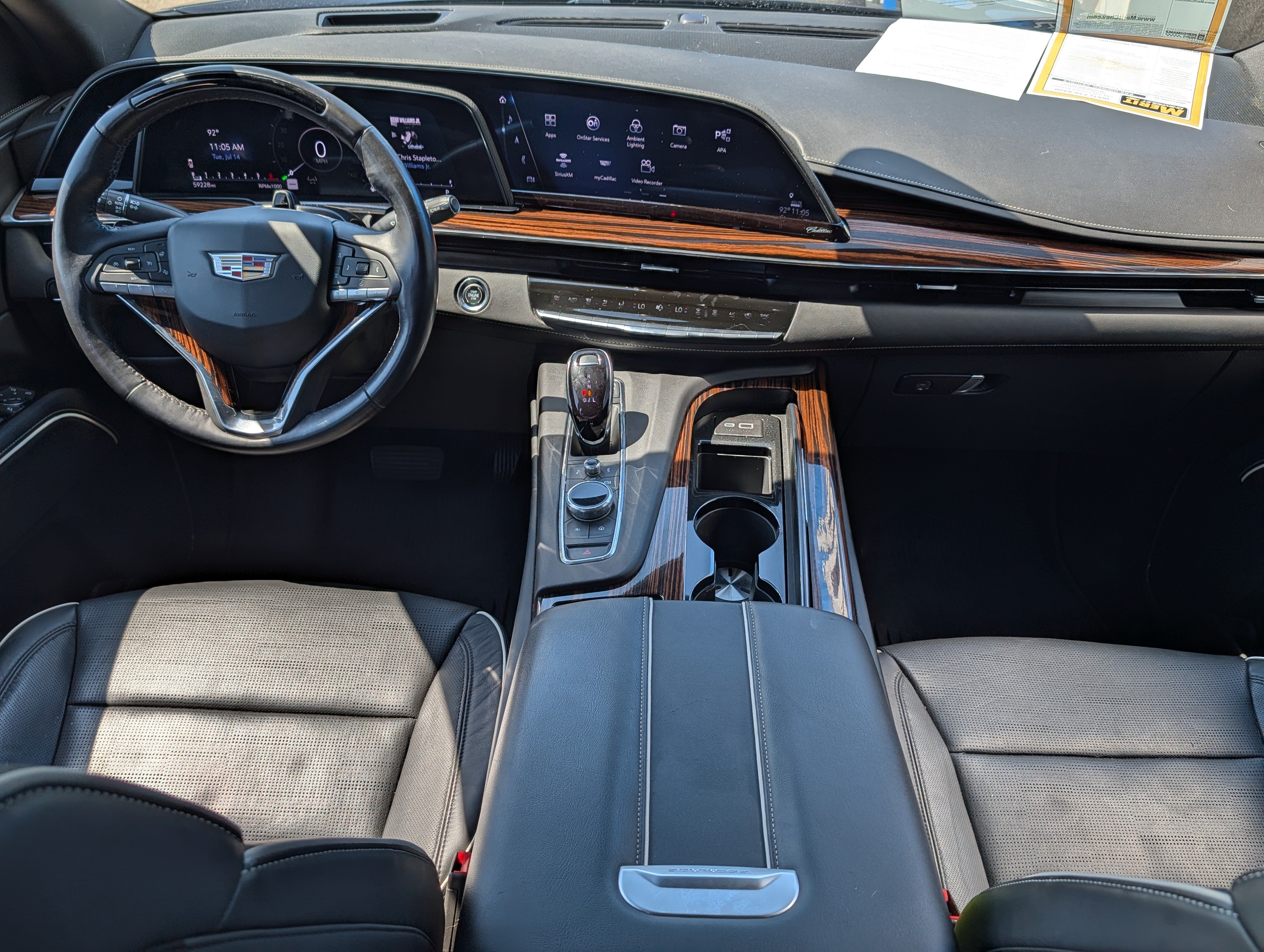 Used 2023 Cadillac Escalade Premium Luxury w/ LPO, Floor Liner Package AWD/4WD image 12