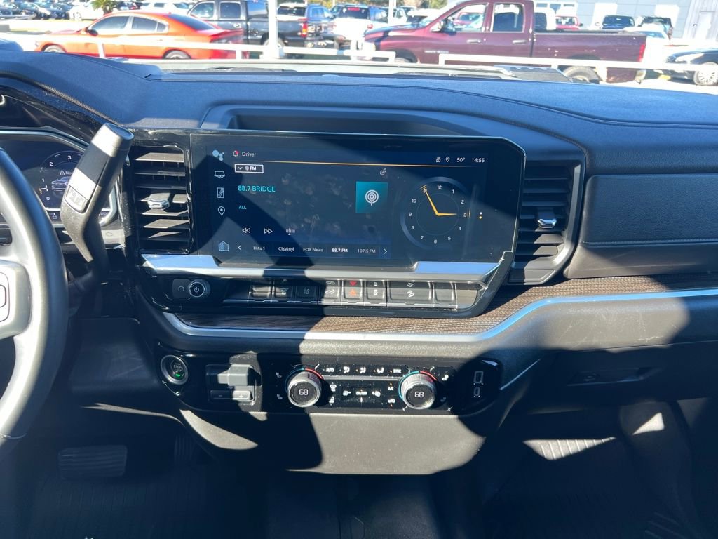 Used 2024 Chevrolet Silverado 2500 LT image 17