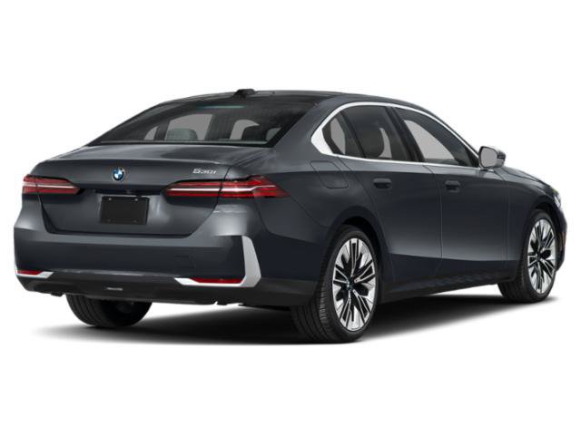 New 2027 BMW 530i RWD image 2