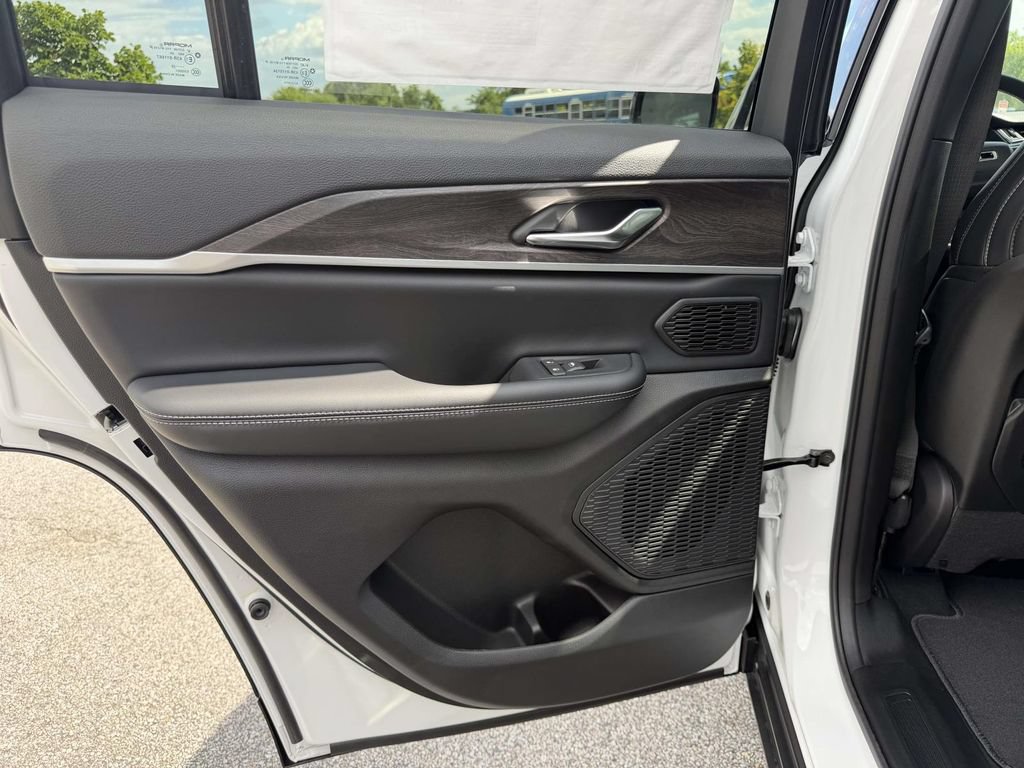 New 2026 Jeep Grand Cherokee Limited AWD/4WD image 20
