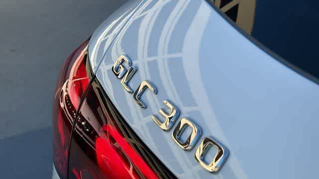 Used 2026 Mercedes-Benz GLC 300 4MATIC image 10