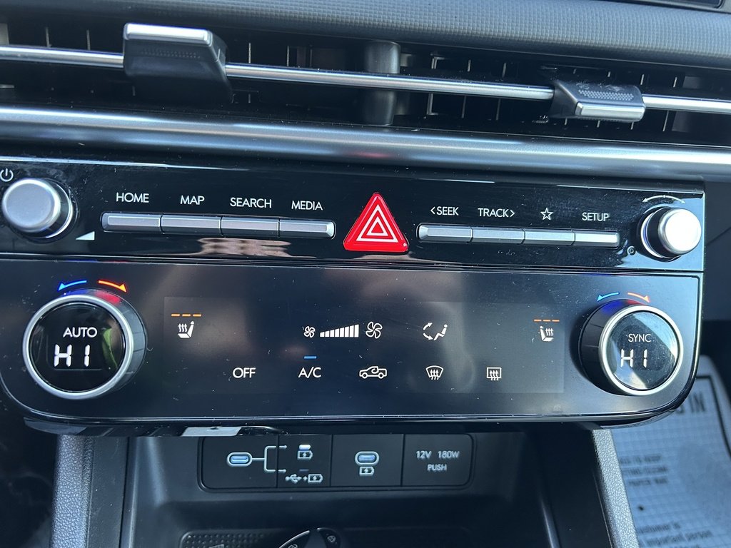 Used 2026 Hyundai Santa Cruz SEL image 17