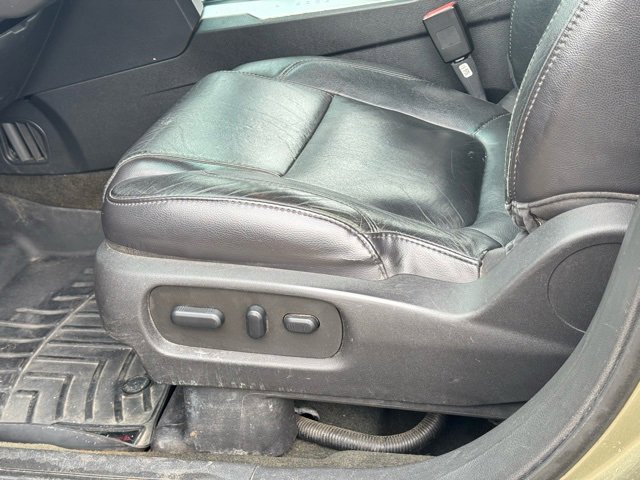 Used 2013 Ford Explorer XLT image 23