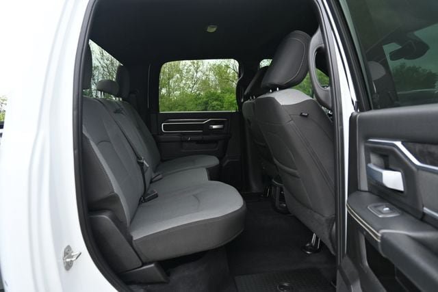 Used 2024 RAM 2500 Big Horn AWD/4WD image 21