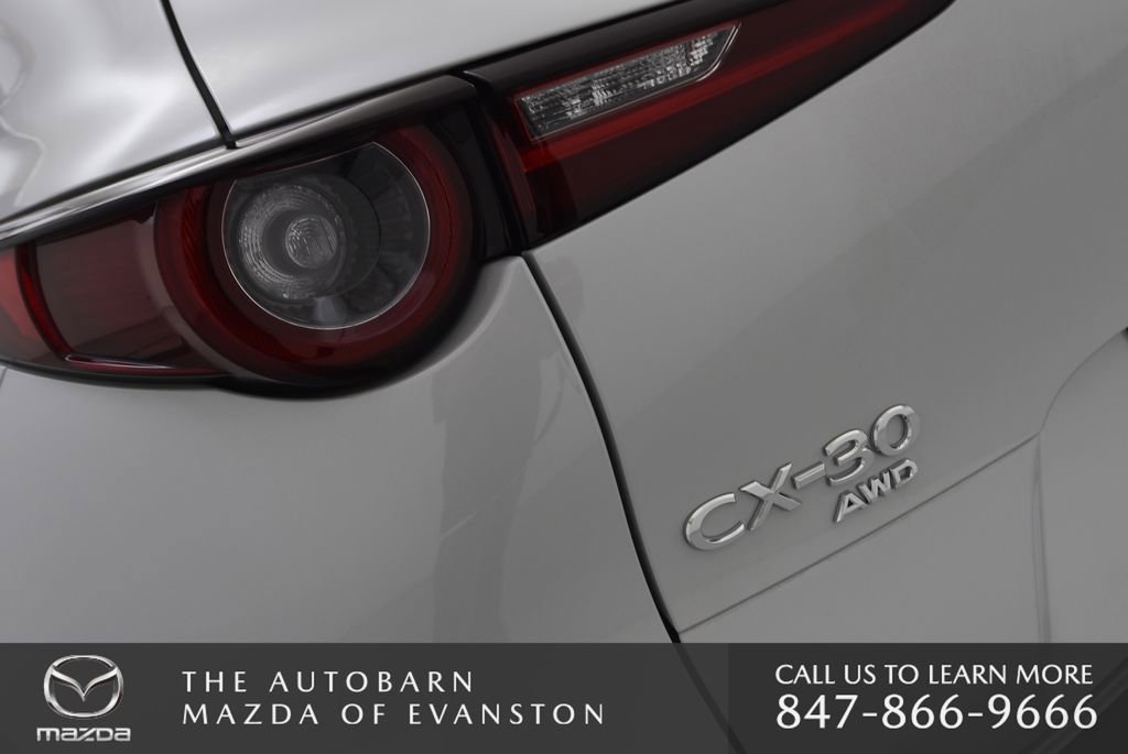 New 2025 MAZDA CX-30 AWD 2.5 S w/ Select Sport Pkg image 31