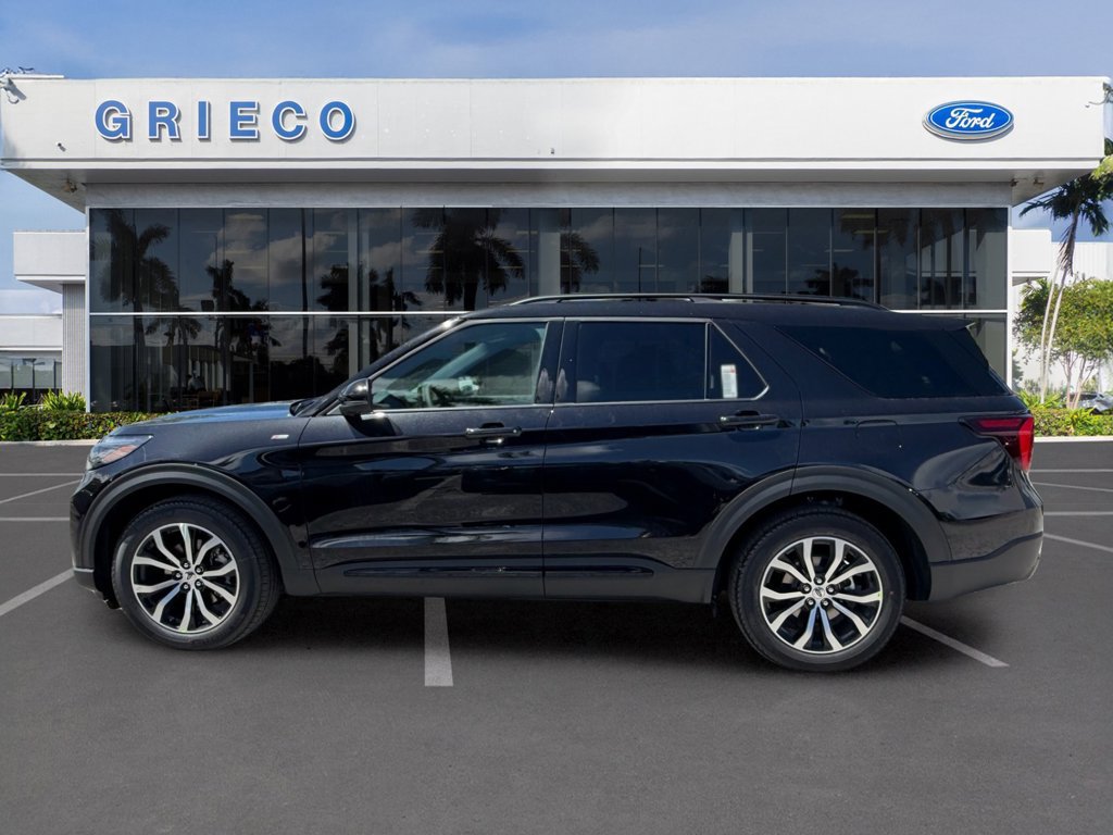 New 2027 Ford Explorer ST-Line RWD image 4