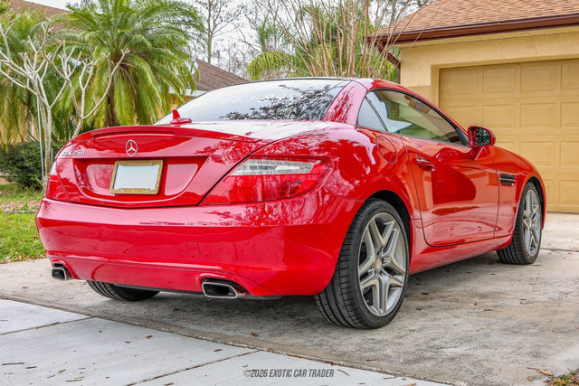 Used 2015 Mercedes-Benz SLK 250 image 19