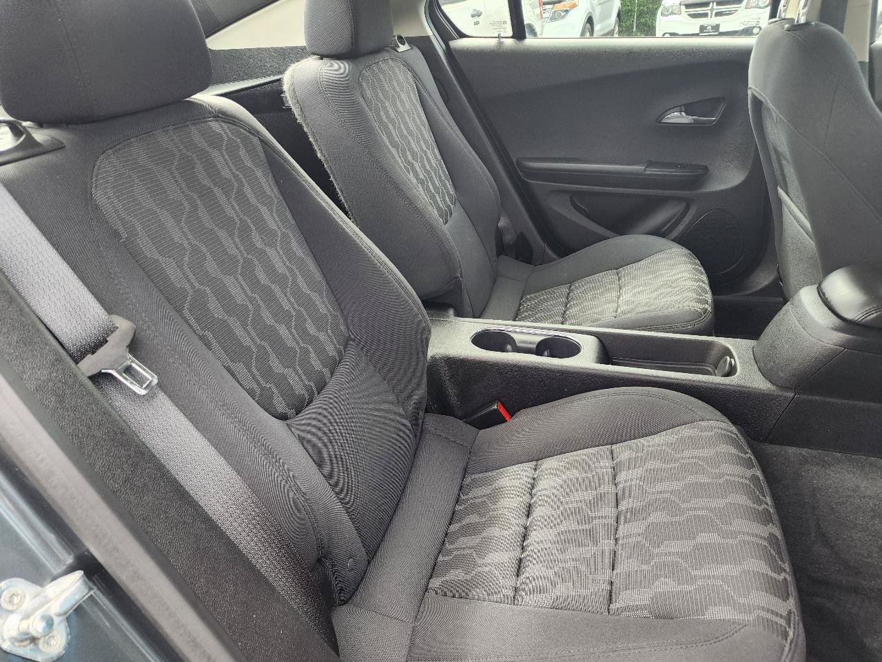 Used 2012 Chevrolet Volt FWD image 21