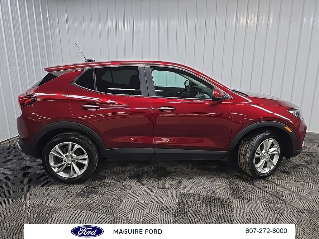 Used 2023 Buick Encore GX Preferred w/ Cold Weather Comfort Package AWD/4WD image 2
