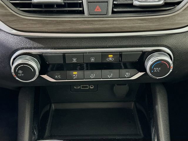 Used 2024 Nissan Altima 2.5 SV image 18