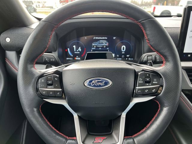 Certified 2025 Ford Explorer ST image 16