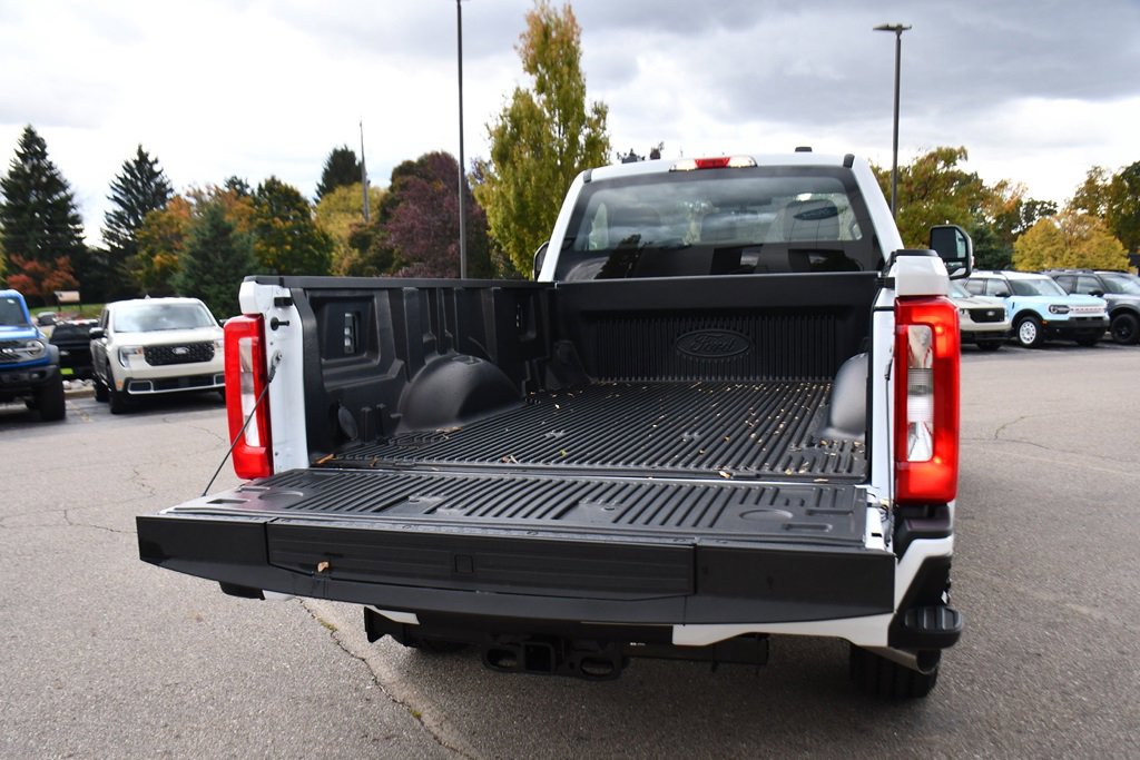 New 2026 Ford F250 4x4 Regular Cab Super Duty image 16