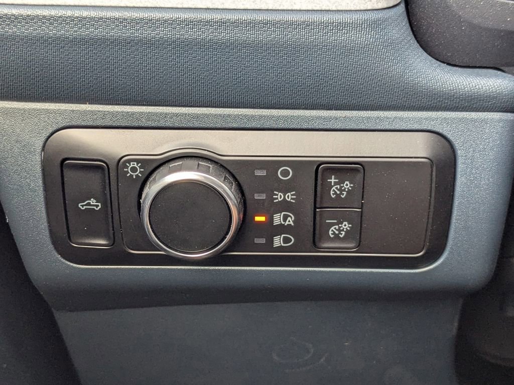 New 2025 Ford Maverick XLT w/ XLT Luxury Package image 26