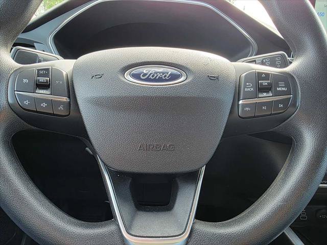 Used 2025 Ford Escape Active AWD/4WD image 23
