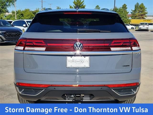 New 2026 Volkswagen Atlas Cross Sport SE image 3