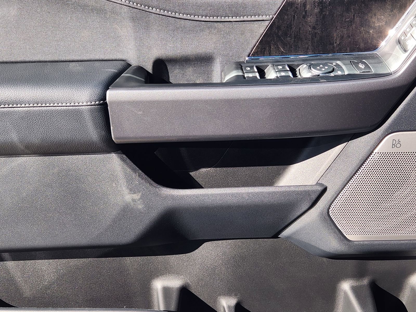 New 2026 Ford F250 Lariat w/ Chrome Package image 21