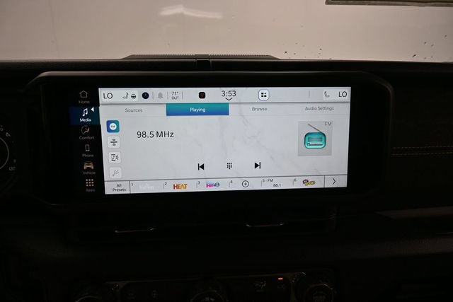 New 2026 Jeep Gladiator Willys AWD/4WD image 16