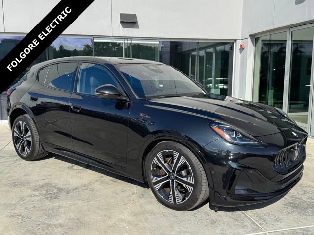 Used 2025 Maserati Grecale Folgore image 1