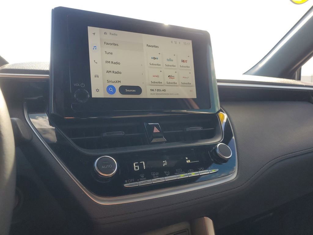 Used 2024 Toyota Corolla Cross SE image 24