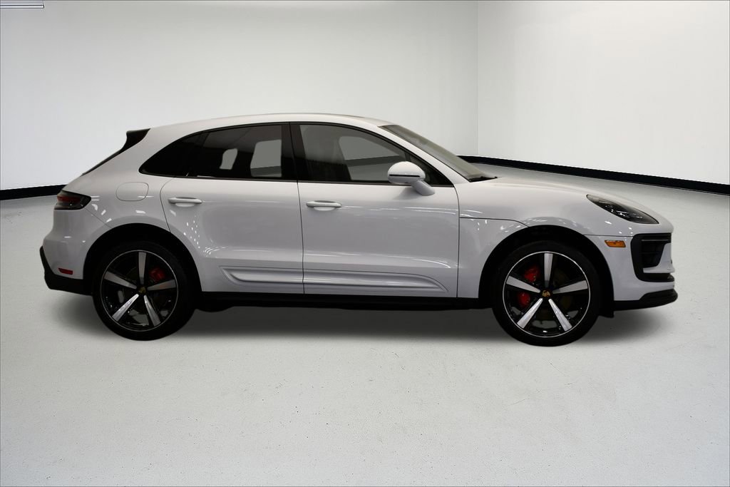 Used 2024 Porsche Macan S image 8